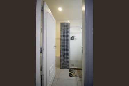 Apartamento à venda com 153m², 3 quartos e sem vagaBanheiro social