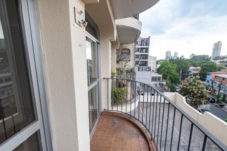 Apartamento à venda com 117m², 3 quartos e 1 vagaVaranda