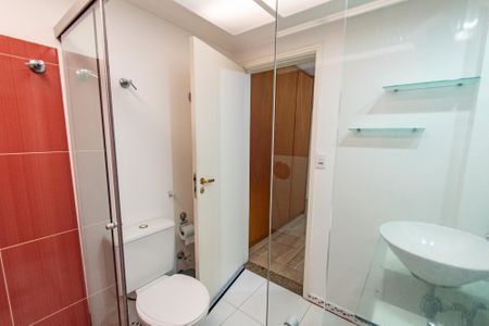 Apartamento à venda com 117m², 3 quartos e 1 vagaBanheiro da suíte