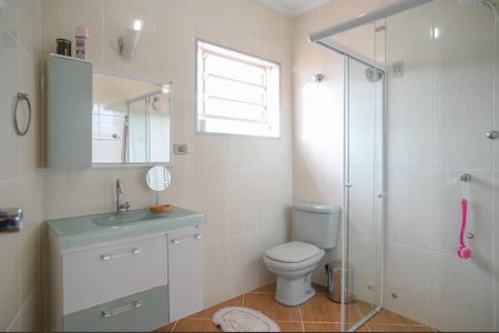 Casa à venda com 350m², 3 quartos e 3 vagasBanheiro Quarto 3 - Suite