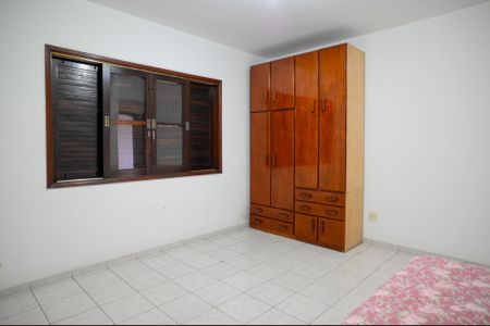 Casa à venda com 350m², 3 quartos e 3 vagasQuarto 1 - Suite
