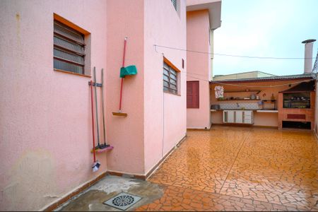 Casa à venda com 350m², 3 quartos e 3 vagasQuintal