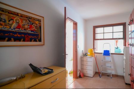 Casa à venda com 350m², 3 quartos e 3 vagasDepósito