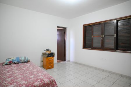 Casa à venda com 350m², 3 quartos e 3 vagasQuarto 1 - Suite