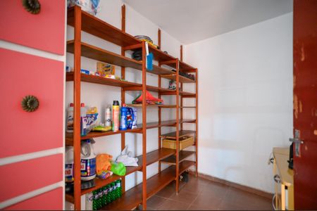 Casa à venda com 350m², 3 quartos e 3 vagasDepósito