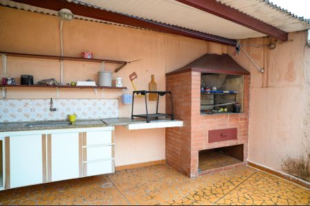 Casa à venda com 350m², 3 quartos e 3 vagasChurrasqueira