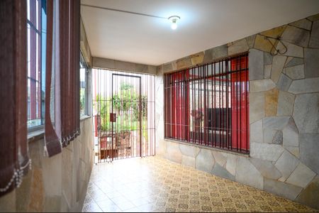 Casa à venda com 350m², 3 quartos e 3 vagasHall de entrada