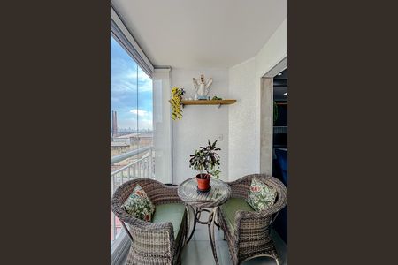 Apartamento para alugar com 57m², 2 quartos e 1 vagaVaranda da Sala