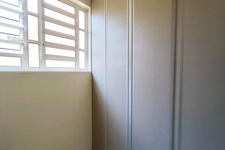 Apartamento para alugar com 57m², 2 quartos e 1 vagaÁrea de Serviço