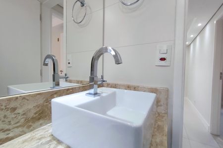 Apartamento para alugar com 57m², 2 quartos e 1 vagaBanheiro