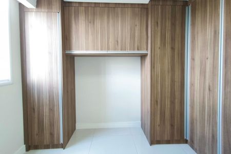 Apartamento para alugar com 57m², 2 quartos e 1 vagaQuarto 1