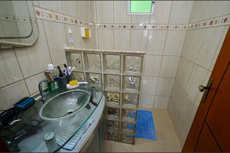 Casa à venda com 360m², 5 quartos e 2 vagasLavabo da sala