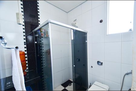 Casa à venda com 360m², 5 quartos e 2 vagasBanheiro social