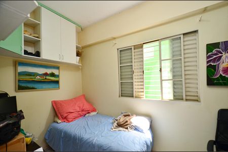 Casa à venda com 360m², 5 quartos e 2 vagasQuarto1