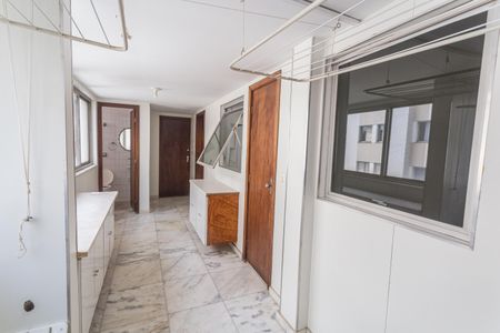 Apartamento à venda com 250m², 4 quartos e 4 vagasÁrea de Serviço