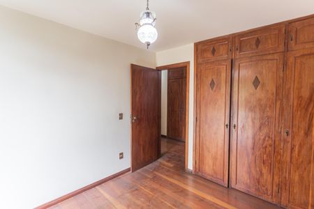 Apartamento à venda com 250m², 4 quartos e 4 vagasQuarto 4