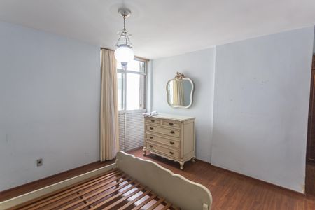 Apartamento à venda com 250m², 4 quartos e 4 vagasQuarto 1