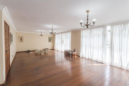 Apartamento à venda com 250m², 4 quartos e 4 vagasSala 1