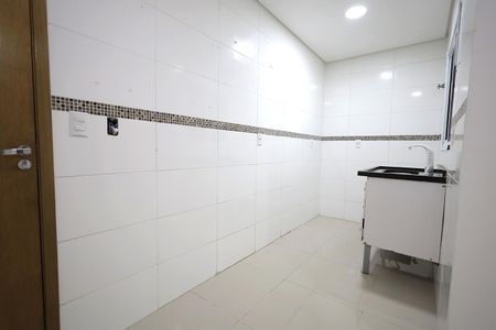 Cozinha de apartamento à venda com 2 quartos, 37m² em Parque Erasmo Assunção, Santo André