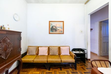 Casa à venda com 198m², 2 quartos e 2 vagas Casa à venda com 198m², 2 quartos e 2 vagasSala