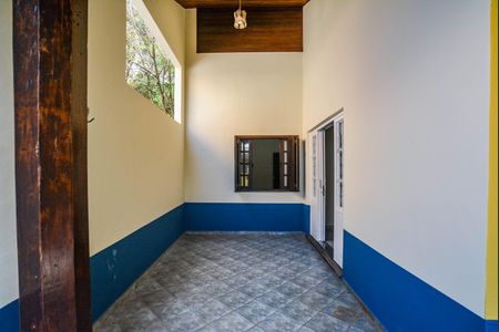 Casa para alugar com 130m², 3 quartos e 8 vagasQuintal