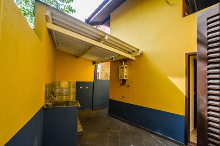 Casa para alugar com 130m², 3 quartos e 8 vagasÁrea de Serviço