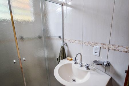 Casa para alugar com 130m², 3 quartos e 8 vagasBanheiro