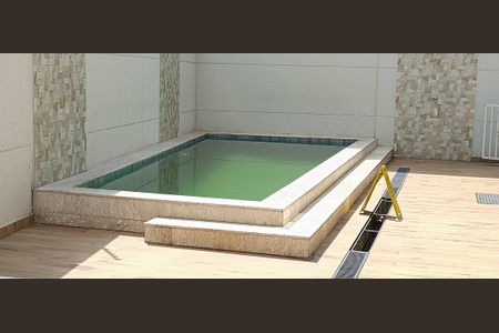 Studio à venda com 15m², 1 quarto e sem vagaÁrea comum - Piscina