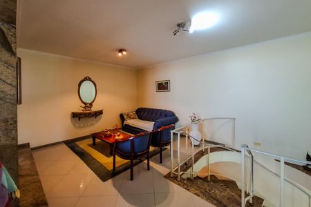 Casa à venda com 250m², 3 quartos e 3 vagas Casa à venda com 250m², 3 quartos e 3 vagasSala 2