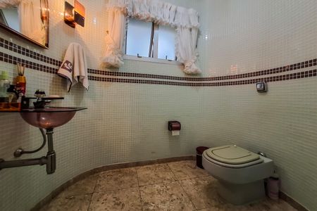 Casa à venda com 250m², 3 quartos e 3 vagas Casa à venda com 250m², 3 quartos e 3 vagaslavabo da sala