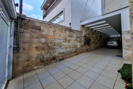 Casa à venda com 250m², 3 quartos e 3 vagas Casa à venda com 250m², 3 quartos e 3 vagasGaragem