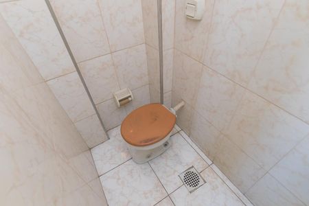 Apartamento para alugar com 70m², 2 quartos e 1 vaga Apartamento para alugar com 70m², 2 quartos e 1 vagaBanheiro de Serviço