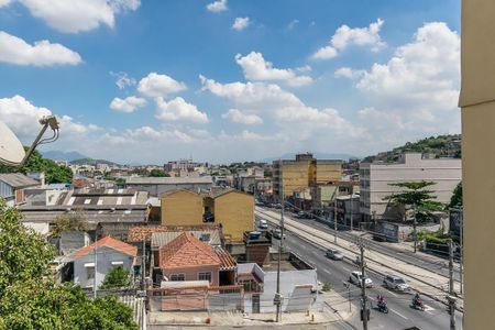 Apartamento para alugar com 70m², 2 quartos e 1 vaga Apartamento para alugar com 70m², 2 quartos e 1 vagaVista da Área de Serviço