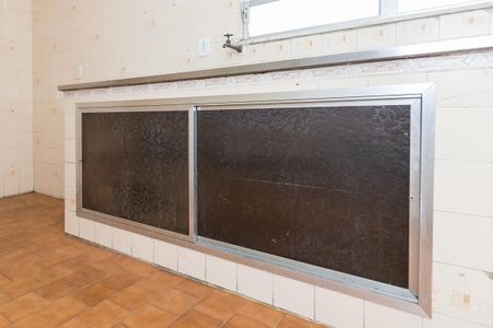 Apartamento para alugar com 70m², 2 quartos e 1 vaga Apartamento para alugar com 70m², 2 quartos e 1 vagaCozinha - Armários