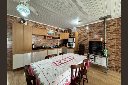 Casa à venda com 60m², 2 quartos e 1 vaga Casa à venda com 60m², 2 quartos e 1 vagaCozinha