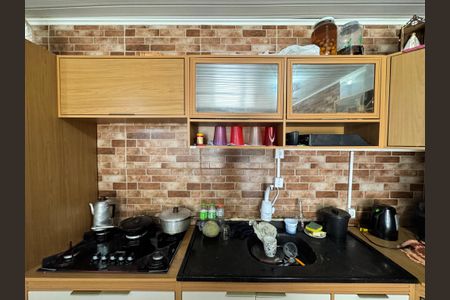 Casa à venda com 60m², 2 quartos e 1 vaga Casa à venda com 60m², 2 quartos e 1 vagaCozinha