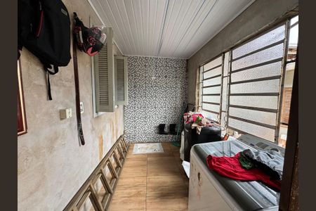 Casa à venda com 60m², 2 quartos e 1 vaga Casa à venda com 60m², 2 quartos e 1 vagaÁrea de Serviço