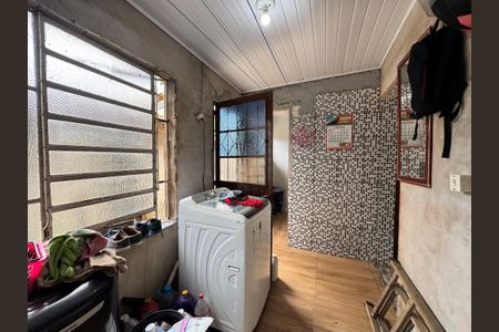 Casa à venda com 60m², 2 quartos e 1 vaga Casa à venda com 60m², 2 quartos e 1 vagaÁrea de Serviço