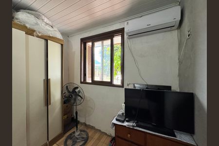 Casa à venda com 60m², 2 quartos e 1 vaga Casa à venda com 60m², 2 quartos e 1 vagaQuarto