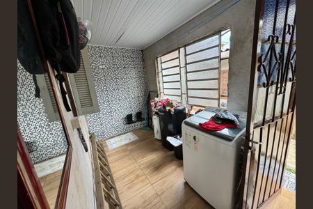 Casa à venda com 60m², 2 quartos e 1 vaga Casa à venda com 60m², 2 quartos e 1 vagaArea de serviço