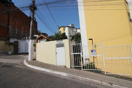 Apartamento para alugar com 49m², 2 quartos e 2 vagasFachada