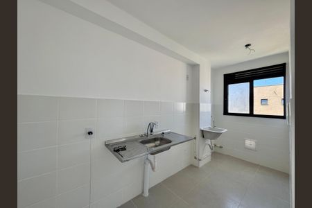 Apartamento à venda com 53m², 2 quartos e 1 vaga Apartamento à venda com 53m², 2 quartos e 1 vagaCozinha e Área de Serviço