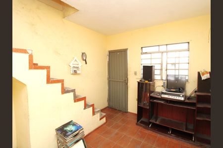 Casa de condomínio à venda com 50m², 1 quarto e sem vagaSala