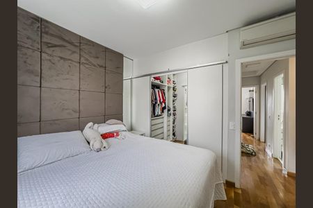 Casa de condomínio à venda com 300m², 4 quartos e 3 vagas