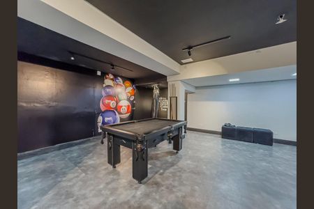 Casa de condomínio à venda com 300m², 4 quartos e 3 vagas