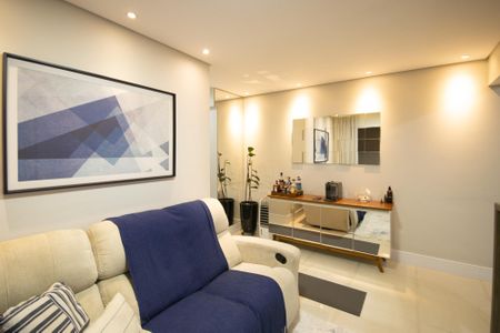 Apartamento à venda com 63m², 2 quartos e 1 vagaSala