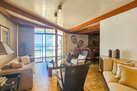 Apartamento para alugar com 348m², 4 quartos e 3 vagas Apartamento para alugar com 348m², 4 quartos e 3 vagasSala