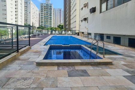 Apartamento para alugar com 348m², 4 quartos e 3 vagas Apartamento para alugar com 348m², 4 quartos e 3 vagasÁrea comum