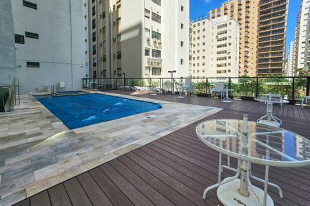 Apartamento para alugar com 348m², 4 quartos e 3 vagas Apartamento para alugar com 348m², 4 quartos e 3 vagasÁrea comum