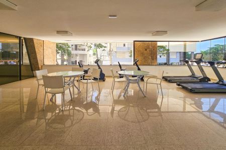 Apartamento para alugar com 348m², 4 quartos e 3 vagas Apartamento para alugar com 348m², 4 quartos e 3 vagasÁrea comum